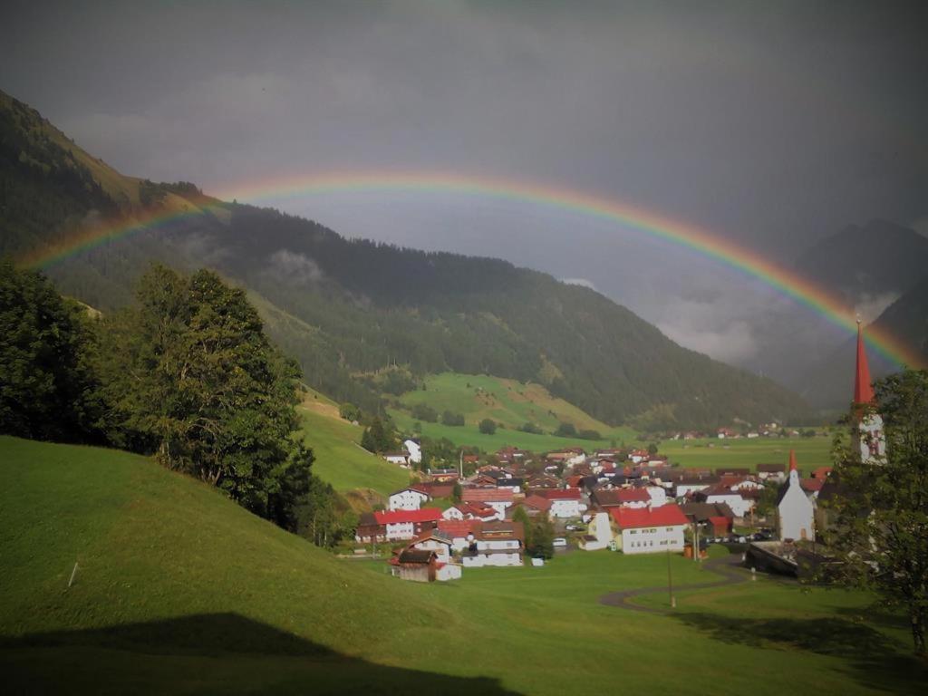Alpenview Lechtal Daire Holzgau Dış mekan fotoğraf